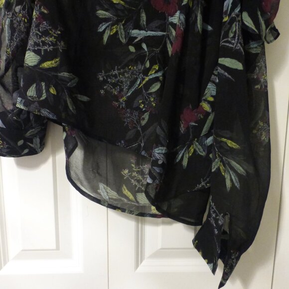 GUESS black floral print semi-sheer chiffon partial cold shoulder top - Picture 10 of 11